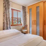 Haus Baden בית נופש *