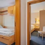 Haus Baden בית נופש הגנאו