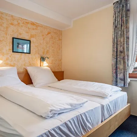 Semesterbostad Haus Baden *